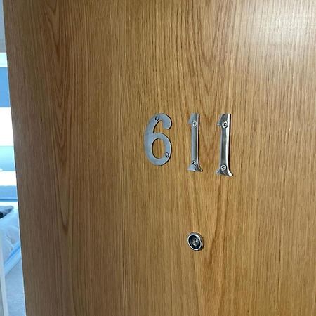 #0611 Two Bedroom Serviced Apartment - Free Parking Derby Extérieur photo