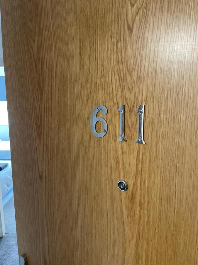 #0611 Two Bedroom Serviced Apartment - Free Parking Derby Extérieur photo